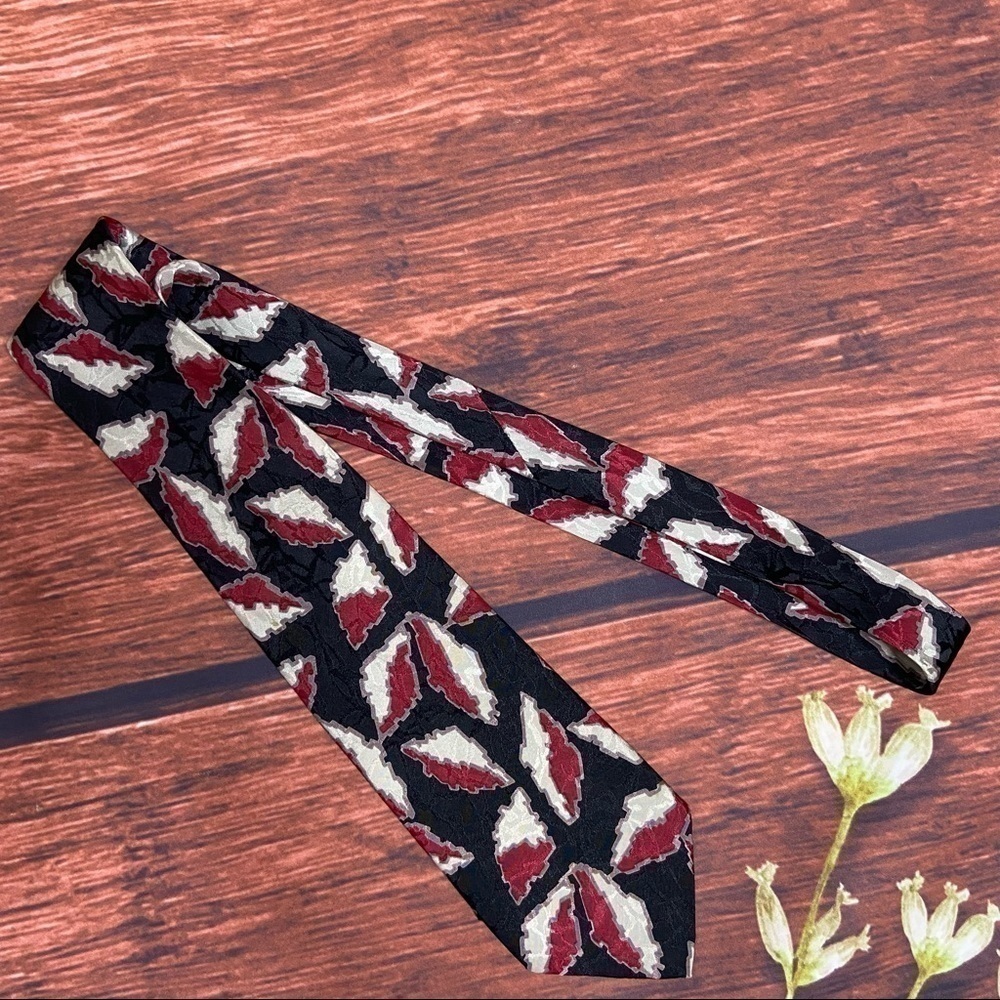 GIORGIO ARMANI VINTAGE Silk Tie